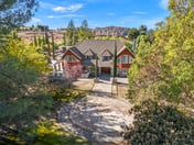 Vineyard Vista Retreat– Your Serene Getaway in Temecula