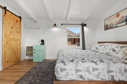 WWM 4 · 4 E. Sierra's base camp 2 Bed Suite, wifi WWM 4
