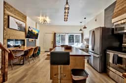First level studio Unit #7 close to everything bike, ski, swim Zephyr Cove!