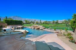 Golf Lovers' Haven: Luxury Living in the Heart of PGA West!