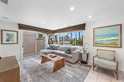 Location direct beach access stroll to main beach swim kayak+