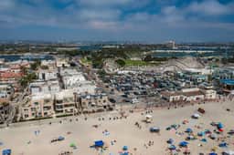 Good Vibrations | 3/3 Oceanfront Condo on the Sand & 150 feet to Belmont Park!
