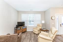 Cozy, Charming Vacation Oasis Near Downtown Fargo.