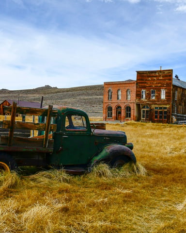 A morning in Bodie