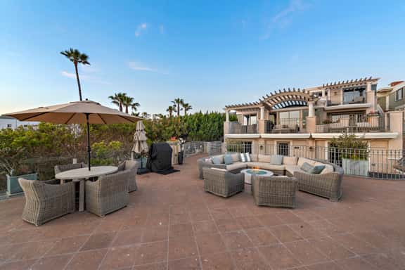 Majorca Surf, Swim, stroll to main beach. Rlx - Image 1