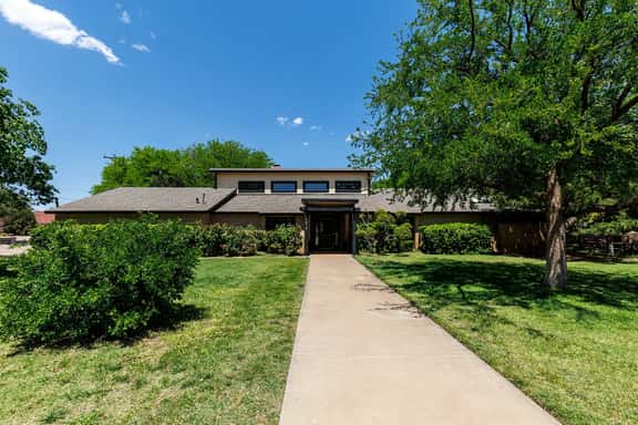 Peaceful Retreat near Texas Tech with Epic Game room! - Image 1