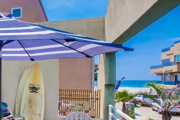Mission Beach Family Haven: Ocean Views + Private Balconies + Garage - Image 1