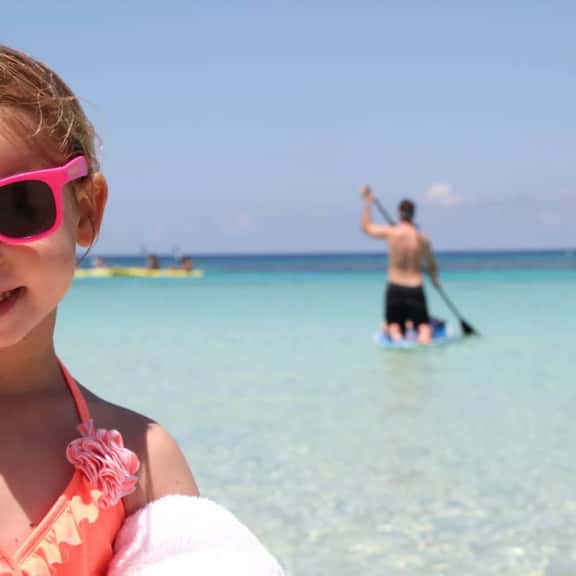 Sunnyside Bungalow 1 · Best snorkeling/diving on island 70yds off dock - Image 1