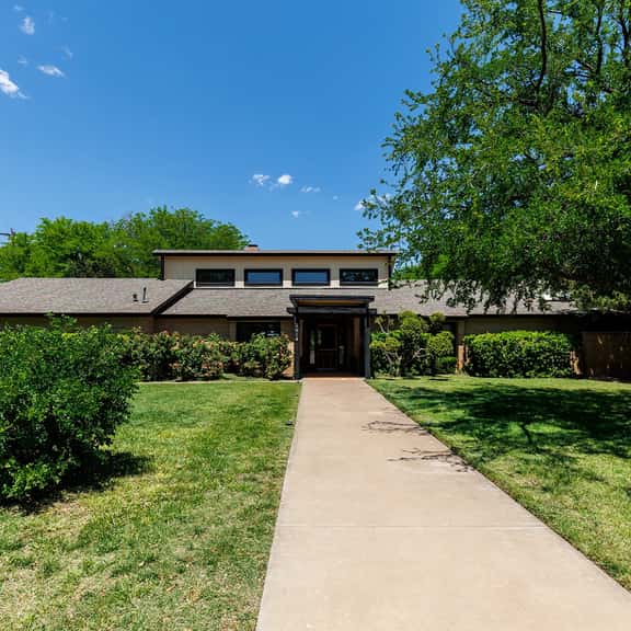 Peaceful Retreat near Texas Tech with Epic Game room! - Image 1