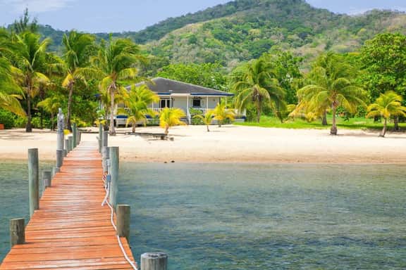 Dream Beach Home! Snorkel reef off 400' dock!