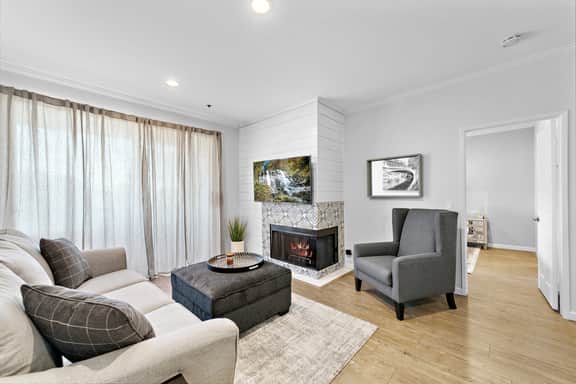 Turnkey Surf Designer, furnished Condo with amazing Amenities!