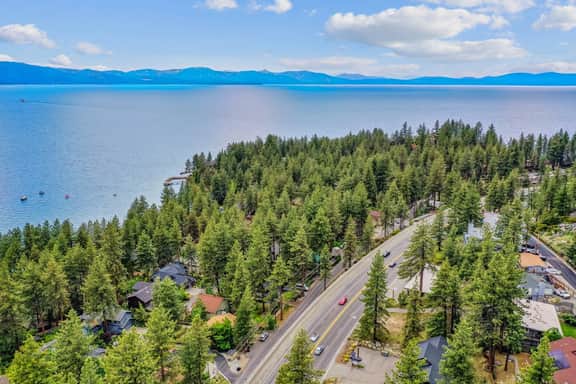 First level studio suite close to everything bike, ski, swim Zephyr Cove!