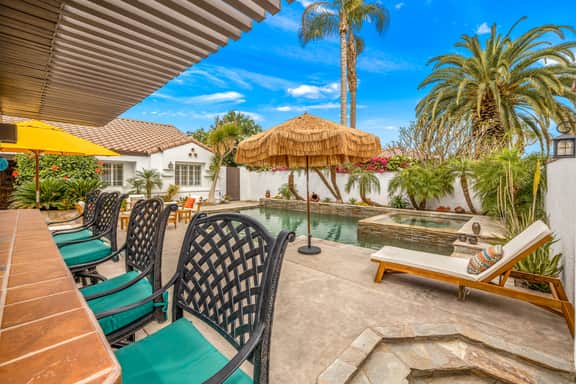 Spacious, cul-de-sac La Quinta beauty with Private Pool and Spa