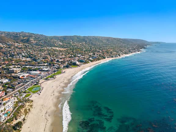 6 Ocean views, direct beach access Sunset Cove Laguna BCH (F)