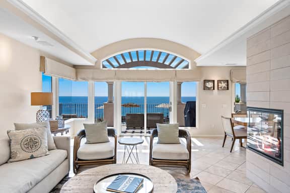 2 One of the best Ocean Views in Laguna, direct beach access Luxury Laguna (B)