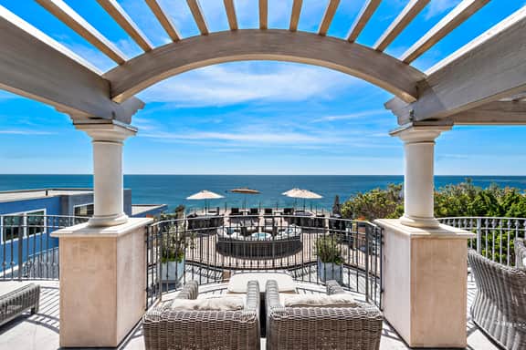 2 One of the best Ocean Views in Laguna, direct beach access Luxury Laguna (B)