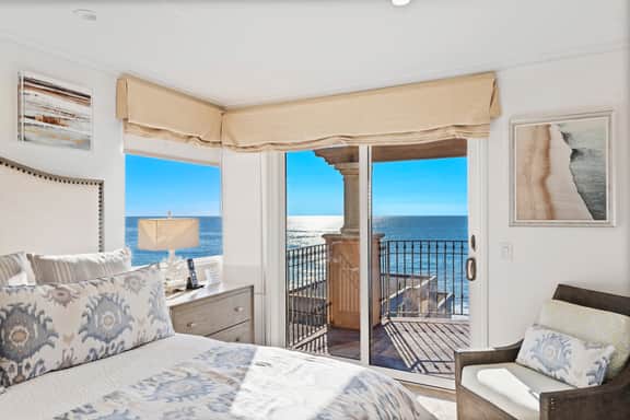 Majorca Surf, Swim, stroll to main beach. Rlx