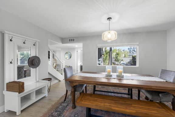 Kirmar Cove | California Calm 5 Bedroom Home with AC