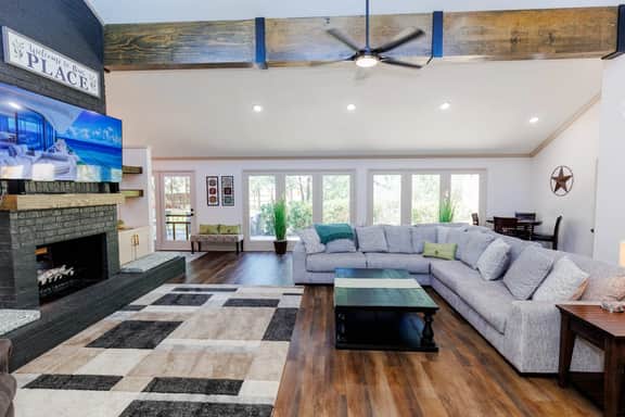 Peaceful Retreat near Texas Tech with Epic Game room!