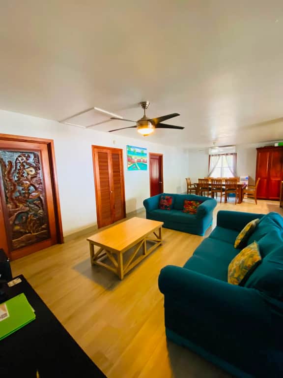 Dream Beach Home! Snorkel reef off 400' dock!