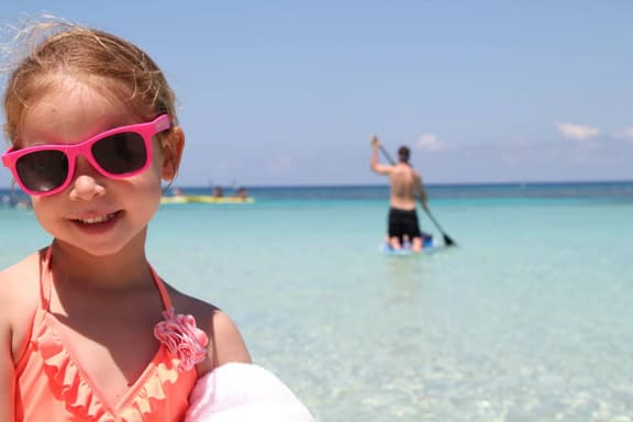 Sunnyside Bungalow 1 · Best snorkeling/diving on island 70yds off dock