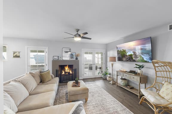Kirmar Cove | California Calm 5 Bedroom Home with AC