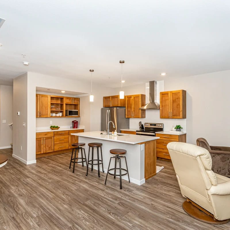Cozy, Charming Vacation Oasis Near Downtown Fargo.